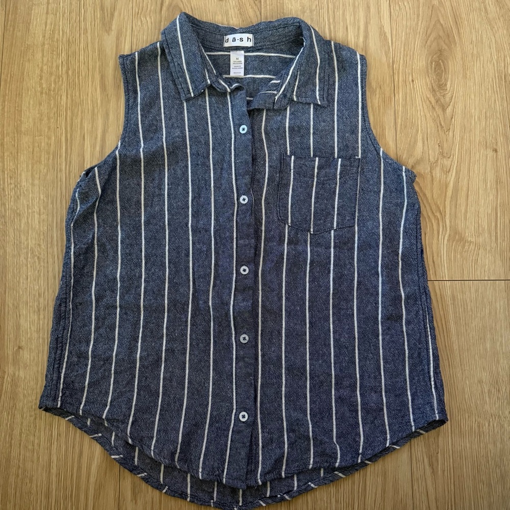Linen Buttoned Tank Top